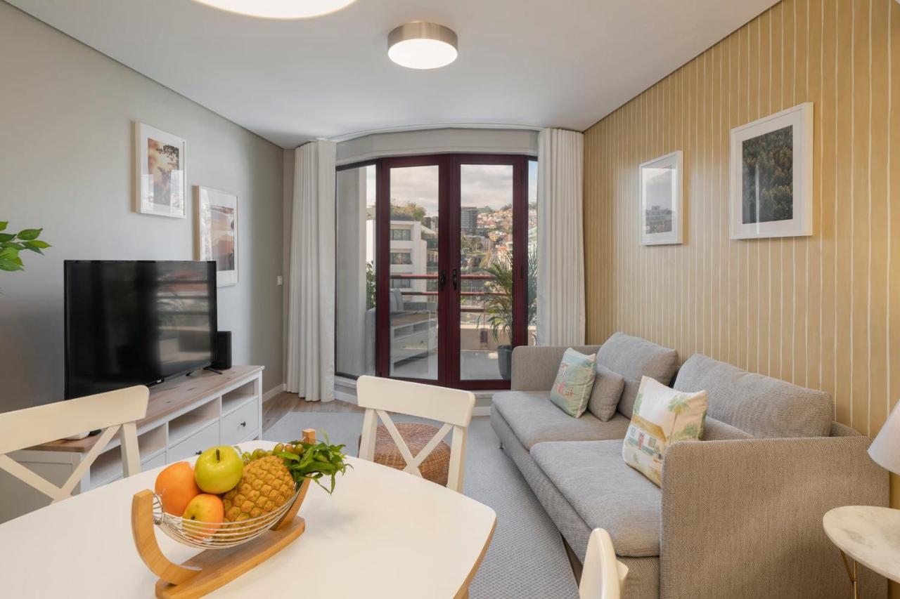 The Mountain Apartment By An Island Apart Φουνκάλ Εξωτερικό φωτογραφία