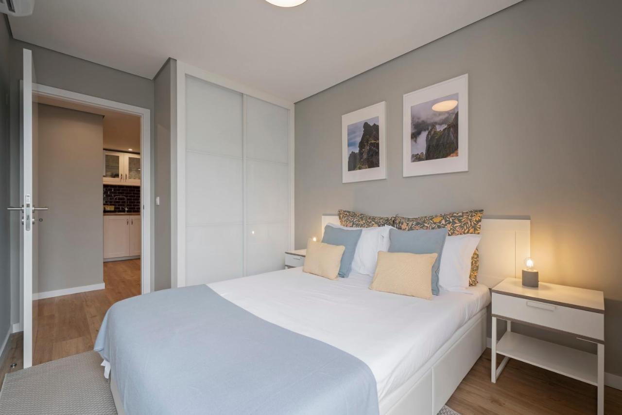 The Mountain Apartment By An Island Apart Φουνκάλ Εξωτερικό φωτογραφία
